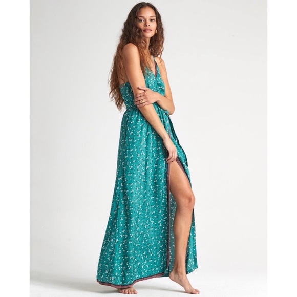 NWT Billabong Women's Soft Seas Dress Green, Size Lrg (Missing Belt) - Picture 3 of 13